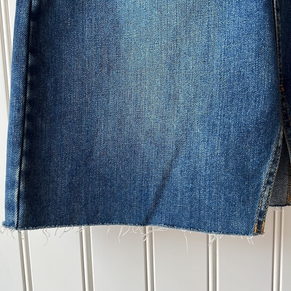 LOFT Denim Cotton Distressed Front Cut Out Skirt Size 6 - Picture 4 of 15